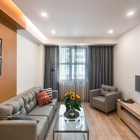 Thames Apartment By Downtown Inn, City Center Erivan Exterior foto
