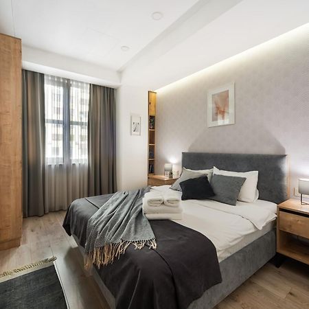 Thames Apartment By Downtown Inn, City Center Erivan Exterior foto