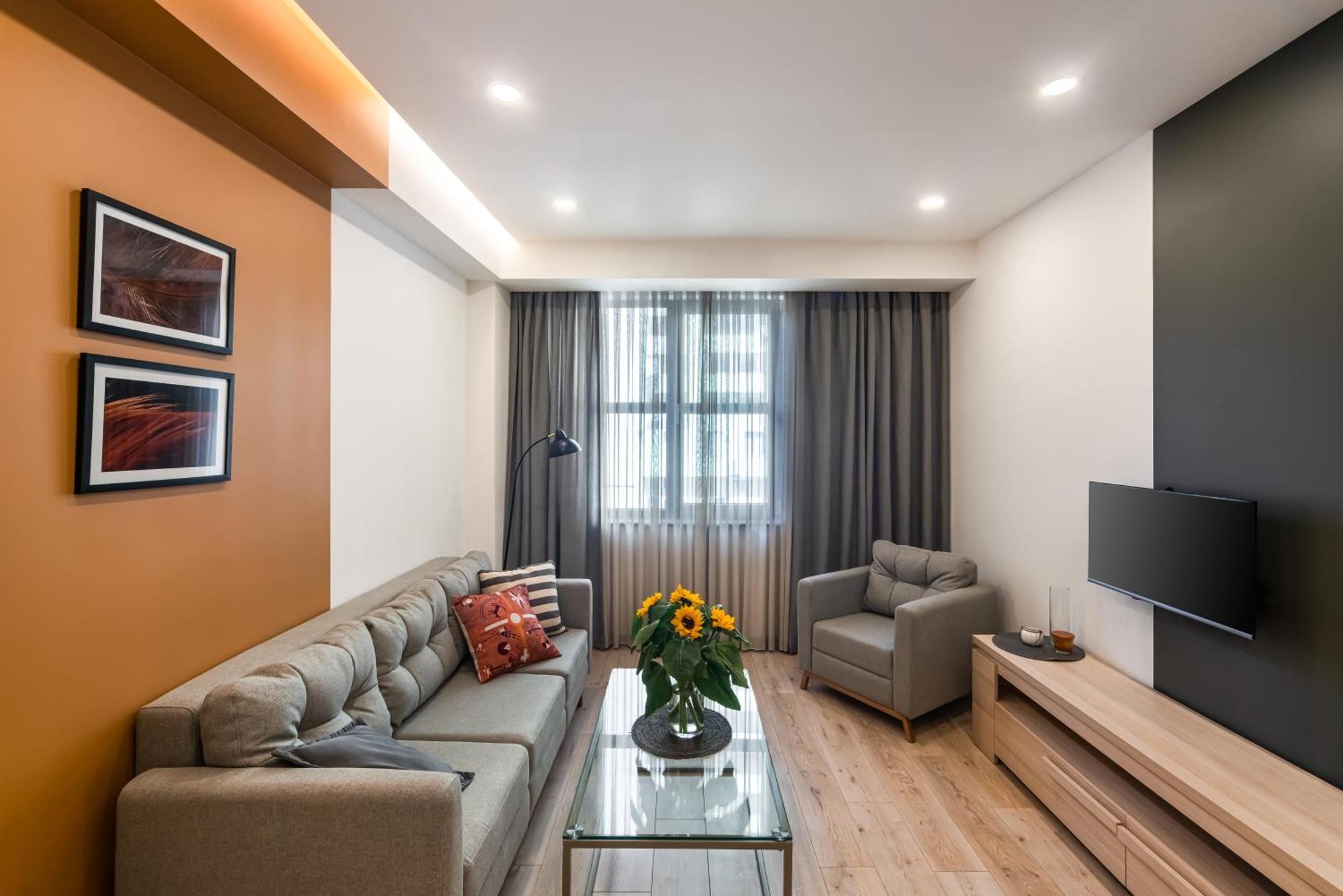 Thames Apartment By Downtown Inn, City Center Erivan Exterior foto